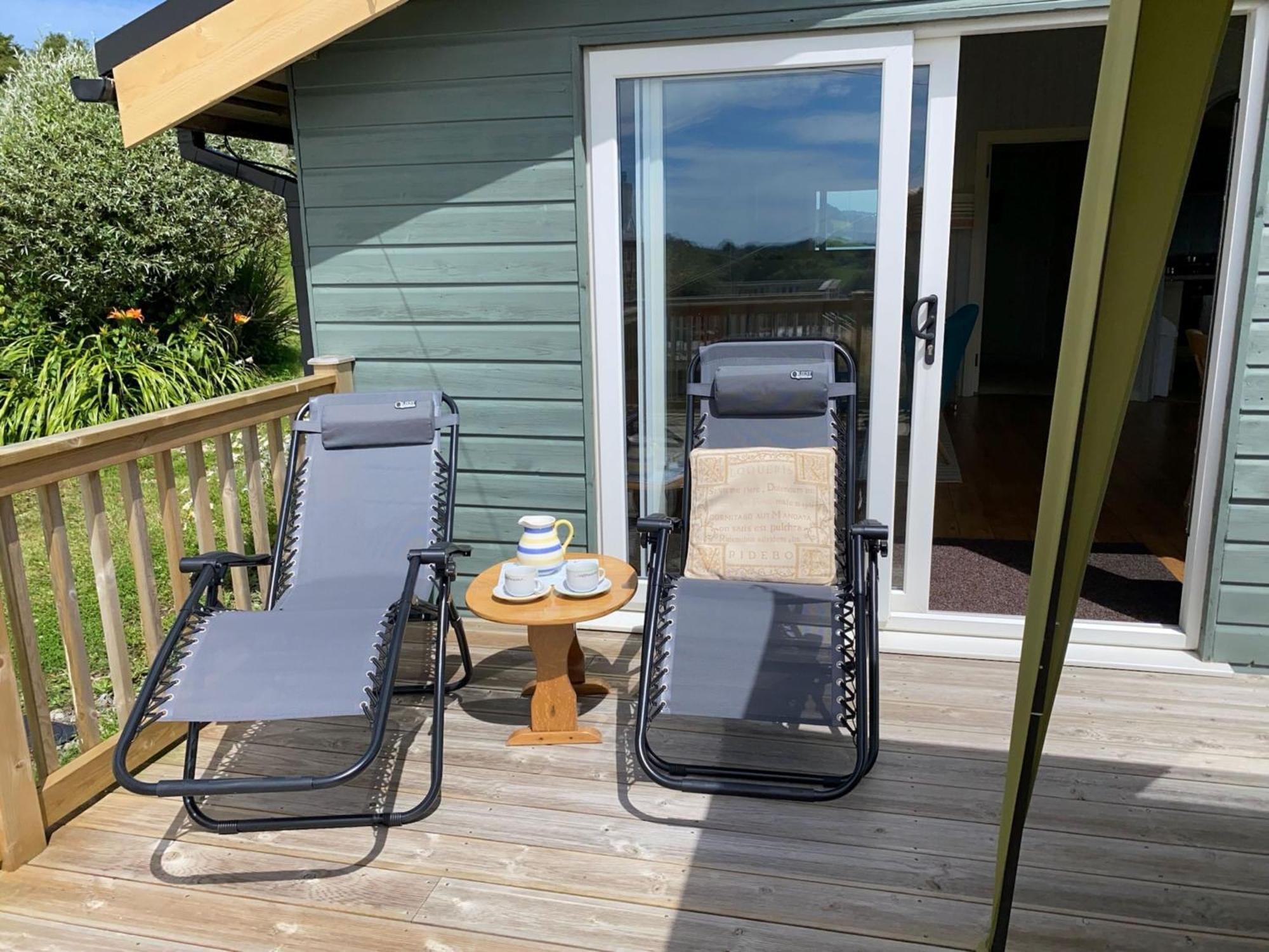 Hillside Lodge โฮนิทัน ภายนอก รูปภาพ