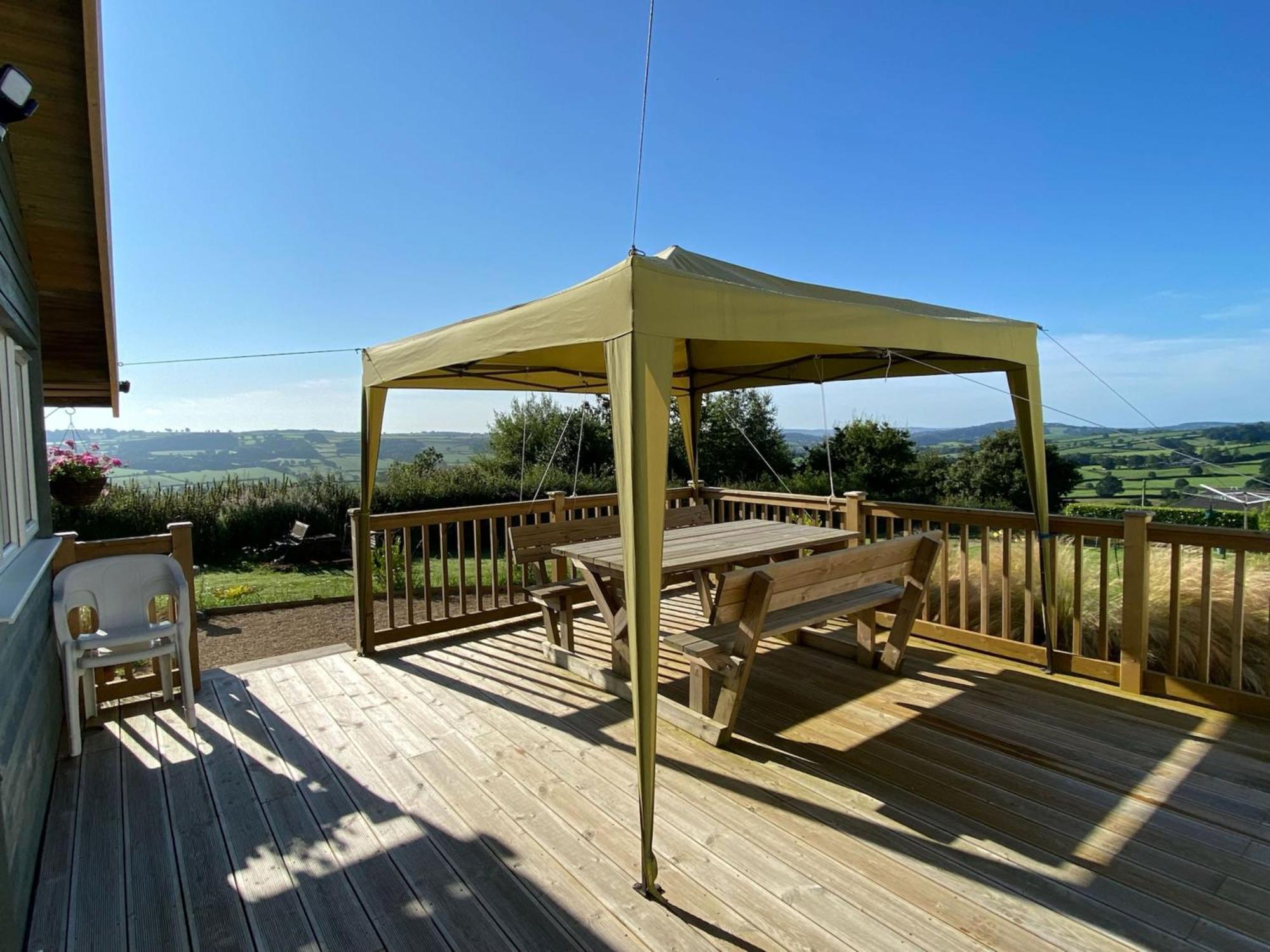 Hillside Lodge โฮนิทัน ภายนอก รูปภาพ